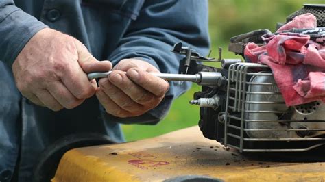 What is the most common small engine problem
