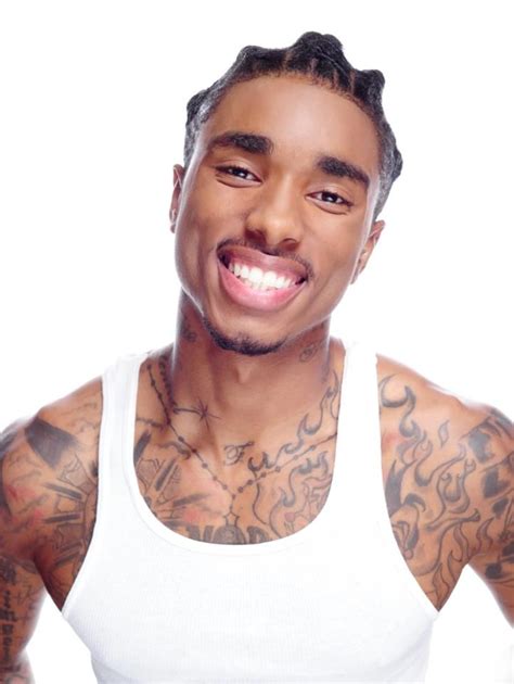 What is the name of 2pac son