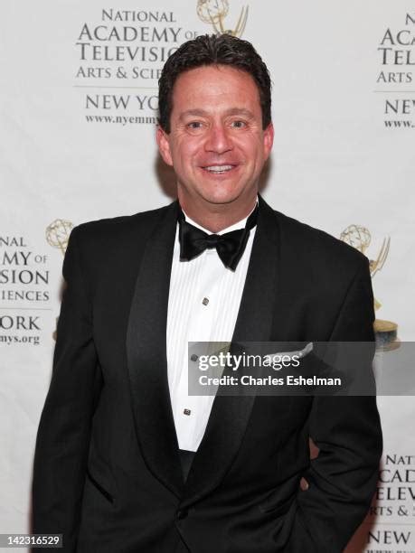 What is weatherman bill evans salary