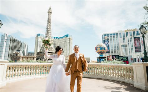 What makes Vegas the ‘Wedding Capital of the World’
