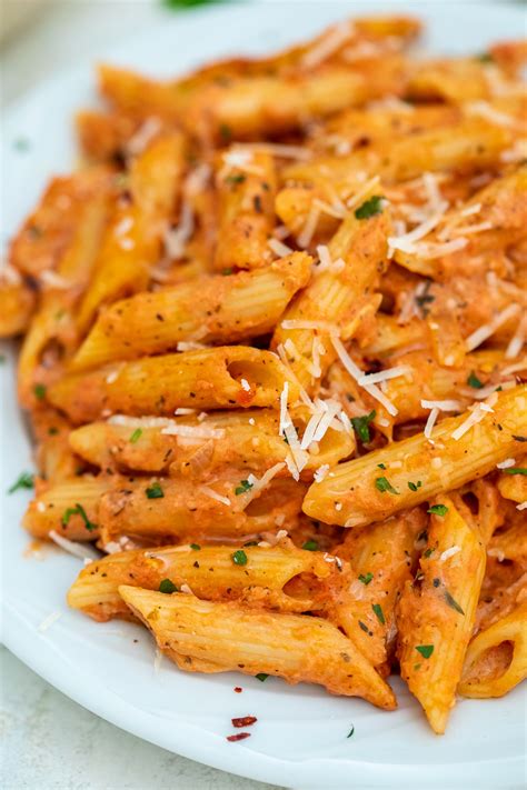 What makes penne alla vodka so delicious? It’s all in the sauce.