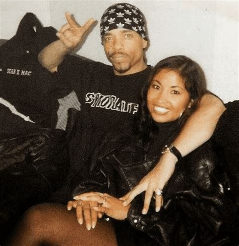 What nationality is ice-t