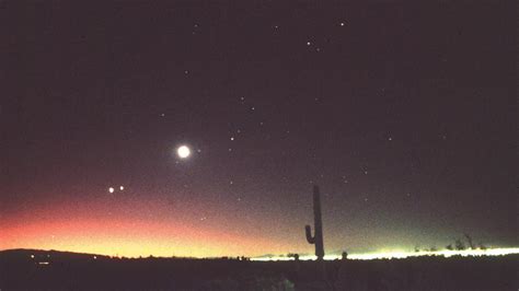 For planet visibility in the coming night, please check again after 12 noon. Tonight's Sky in Tucson, Mar 25 – Mar 26, 2024 (7 planets visible) Mercury rise and set in Tucson