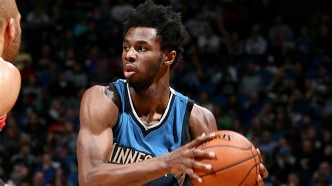 Andrew Wiggins: Expected to suit up Friday. Wiggins (ribs) is expected to play in Friday's Game 6 versus the Lakers, Adrian Wojnarowski of ESPN reports.. 
