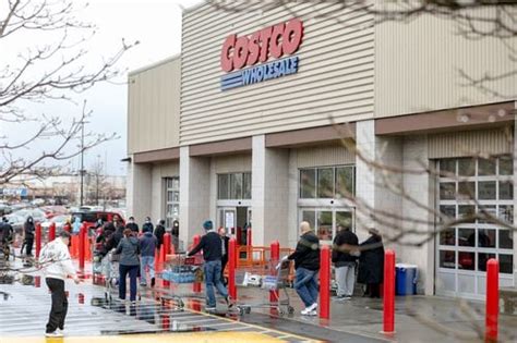 Shop Costco's Waterloo, ON location for electronics, groceries, small appliances, and more. Find quality brand-name products at warehouse prices..