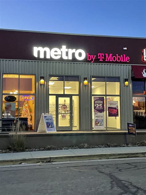 What time does metro t mobile close. 67 reviews of Metro by T-Mobile "I've had other service providers (Sprint, T-Mobile) and it's been, for the most part, a major uphill battle to keep my bill consistent and service as well. The lofty service fees, hidden costs, so-so customer care, as well as obscene contract lengths drove me away. For good. Enter Metro PCS. 
