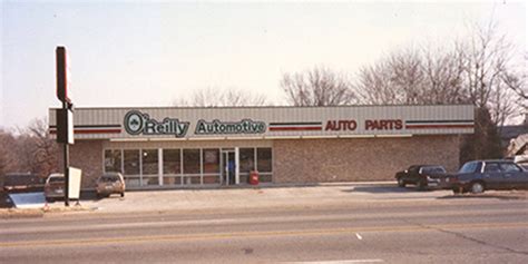 O’Reilly Auto Parts was founded as O’Reilly Automotive, Inc. in Springfield, Missouri, in 1957 by the O’Reilly family, whereas they opened then the first store of this soon-to-become-a-chain and hired 13 employees. By 1961, this company had reached the indicator of the annual revenues of $1.3 million, while it grew to $7 million by 1975.