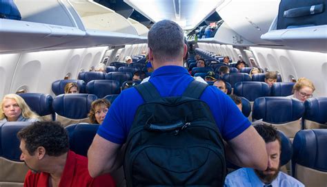 What to Consider When Your Flight Is Overbooked 