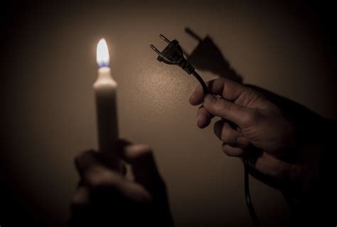 What to Do When the Power Goes Out in Your Home