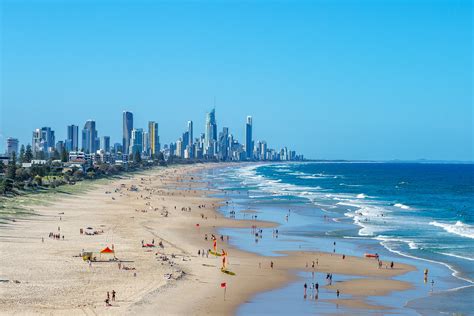 What to do in australia in april