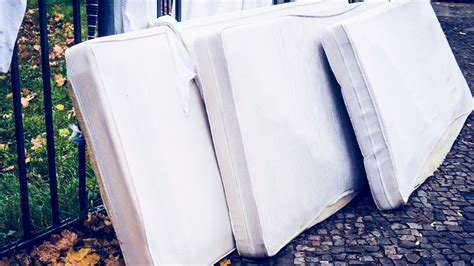 What to do with an old mattress. Sep 15, 2023 ... This can be a convenient option if you're replacing your mattress. As a matter of fact, Gardner White offers free removal of your old mattress ... 
