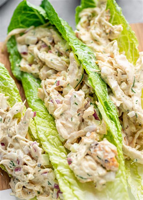 What to eat with chicken salad. Stir well until completely combined. Add in celery and stir well. Cover and refrigerate for at least one hour. Taste and add extra lemon juice, salt, pepper, cayenne pepper, and/or garlic powder if desired (but wait to add extra seasoning until after the chicken salad has been refrigerated for at least 1 hour). Enjoy! 