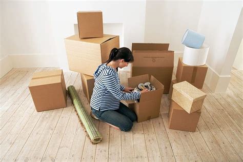 What to pack in boxes when moving