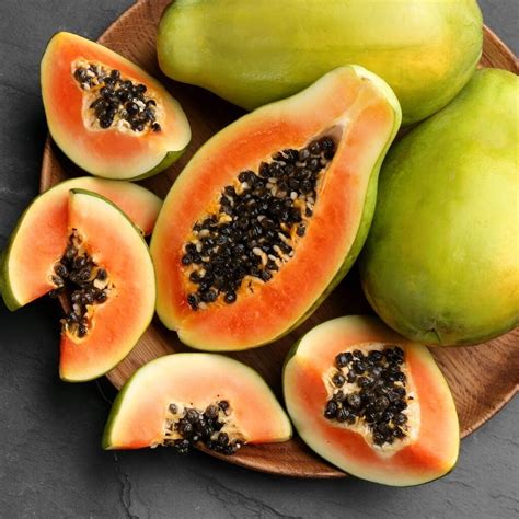 Mar 24, 2021 · Hawaiian Sunrise Papaya. This is a popular type of papaya also known as Strawberry papaya. It tastes like berries, melons, and peaches. Hawaiian sunrise papaya is an alluring light green skin. The flesh color is pink and orange. It also has a shallow seed cavity which makes them easy to remove. . 