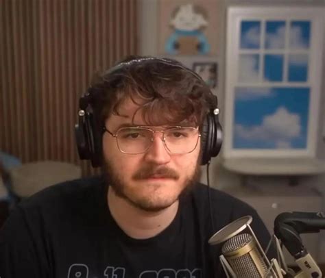 What voice changer does jschlatt use.  New comments cannot be posted a...