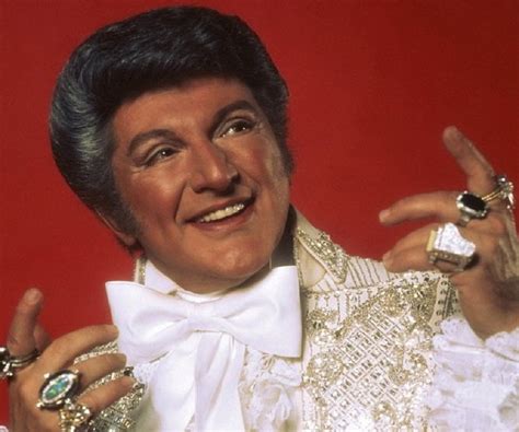What was liberace's real name