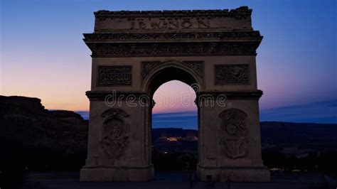 What was the function of triumphal arches in ancient rome?