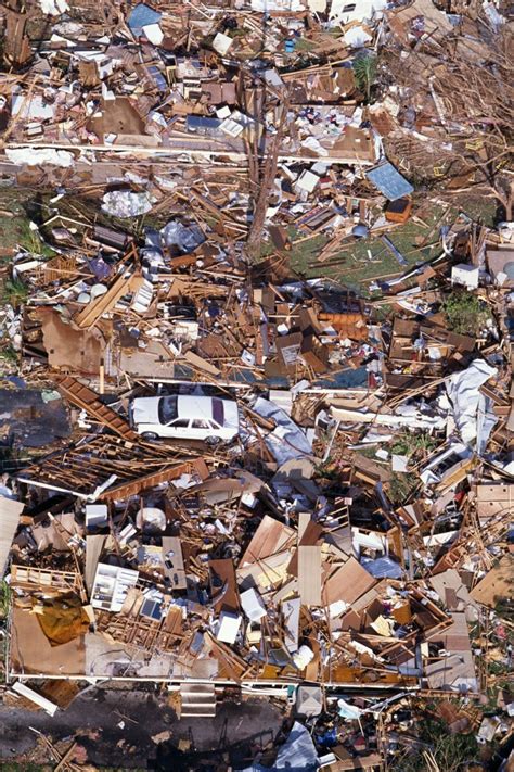 What would happen if Category 5 Hurricane Andrew hit Florida …