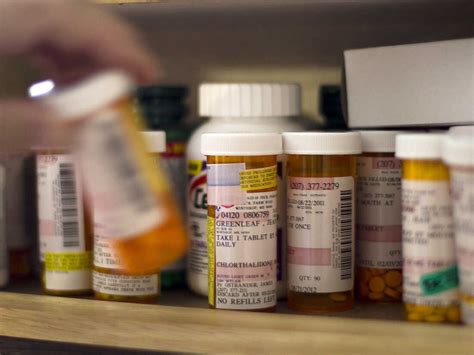 What you need to know about the drug price fight in those TV ads