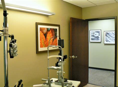 Wheaton eye clinic. Dr. Michael Kipp, MD is an ophthalmology specialist in Wheaton, IL and has over 30 years of experience in the medical field. He graduated from University of Chicago in 1993. He is affiliated with Northwestern Medicine Central DuPage Hospital. He is accepting new patients. 3.4 (5 ratings) Leave a review. Practice. 2015 N Main St Wheaton, IL 60187. 