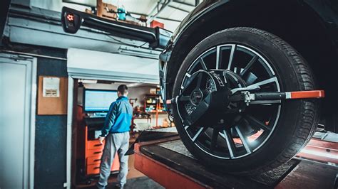 Wheel alignment rate. Yes, alignment can fix a crooked steering wheel. Misalignment of the wheels can cause the steering wheel to be off-center. During the alignment process, the technician adjusts the angles of the wheels to correct any misalignment, which can help straighten the steering wheel. 2. 