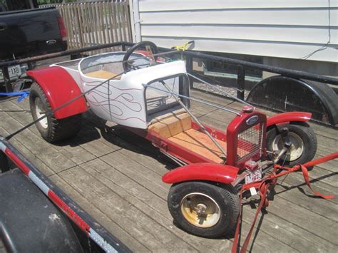 Easy or Advanced. We have 7 different go kart plans for all skill levels. You can buy our kart plans individually or get them as part of a package for a great value: Granddaddy two seat full suspension. Arachnid full suspension. Scorpion three wheeled reverse trike. Tarantula rear suspension. Recluse speed kart.. 