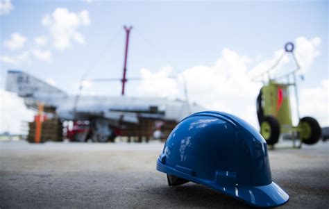 When Should Hard Hats Be Replaced? – Harmony Lab & Safety