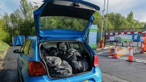 When can I go to a recycling centre in Cornwall: numberplate system