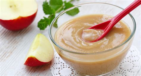 When can babies have apples? Raw apples, apple juice, …