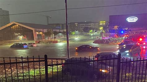 The quick-moving storm pounded Dallas-Fort Worth with rain and winds up to 80 miles per hour. ... Sirens sounded across North Texas last night as a line ... March 2, 2023. (Tom Fox/The Dallas .... 