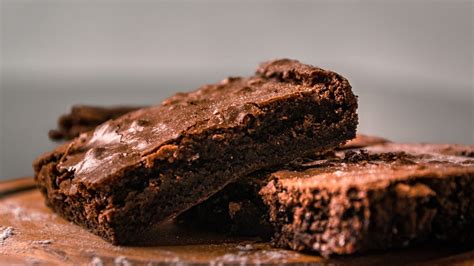 When is a brownie done