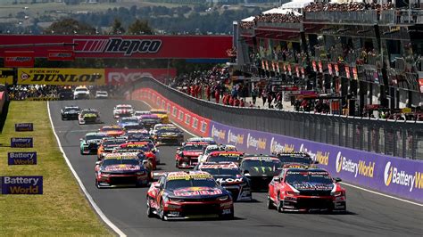 When is bathurst car race
