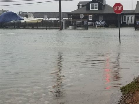When is high tide lbi. major Time: 12:22 pm - 02:22 pm. minor Time: 05:53 pm - 07:53 pm. major Time: 11:51 pm - 01:51 am. All times are displayed in the America/Los_Angeles timezone and are automatically adjusted to daylight savings. The current timezone offset is -7 hours. Green and yellow areas indicate the best fishing times (major and minor). 