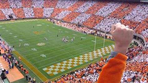 Football fans, join the Vols working together across campus to achieve Zero Waste from Gameday by the end of this football season and help keep Neyland Stadium, and the rest of UT campus, beautiful! Zero waste refers to diverting at least 90% of waste from landfills through waste reduction, recycling and composting.