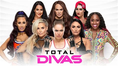 When is total divas on