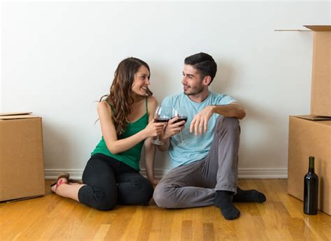 When should you move in together
