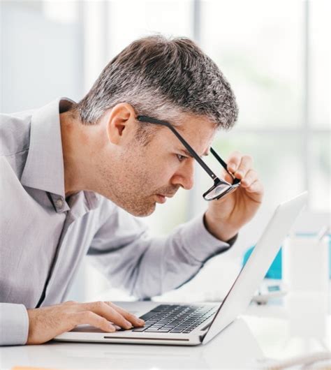 When to Seek Immediate Medical Help for Blurry Vision AGEI Blog