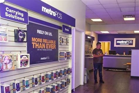 To find MetroPCS locations near me, please refer to the map below detailing Metro PCS store locations near me. Above, you’ll see a Find Metro® by T-Mobile store near you. You can see all open Metro Pcs now. And the last open MetroPCS store to find the best Metro PCS near you.. 