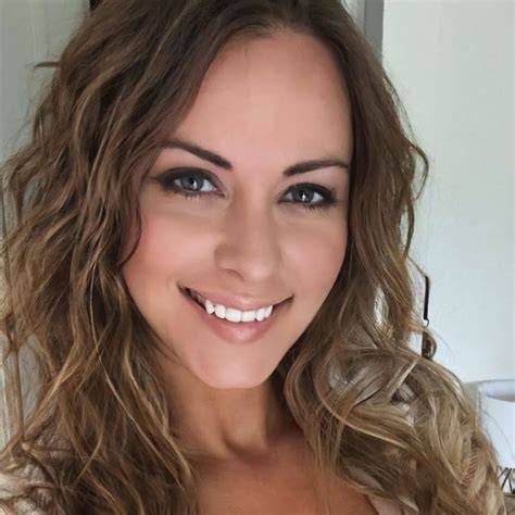 Where Isarah Hayes From Onlyfans