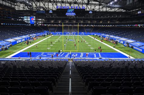 Where can i watch detroit lions. Jan 15, 2024 · For the Lions, it's a revenge game for QB Jared Goff, whom the Rams traded to Detroit for Stafford. The Rams and Lions kick off on Sunday night at 8 p.m. ET (5 p.m. PT) on NBC. Here's how you can ... 