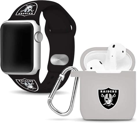Where can i watch the raiders game. Dec 14, 2023 · Listen to live broadcasts, including the Raiders' pregame show beginning two hours prior to each game, on Raider Nation Radio 920AM and KOMP 92.3 The Rock Station.The online radio stream is ... 