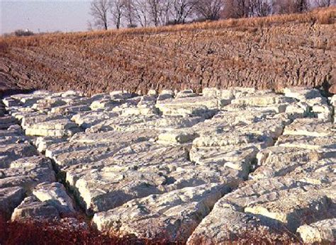 Where does gypsum form. Thick gypsum beds such as are found in Kansas present further problems. For example, deposition of a 30-foot bed of gypsum in the Blaine formation would require the evaporation of more than 8 miles of sea water, assuming that sea water contained the same amount of calcium sulfate in Blaine time as it does now. 
