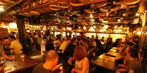 Where is Delirium Cafe