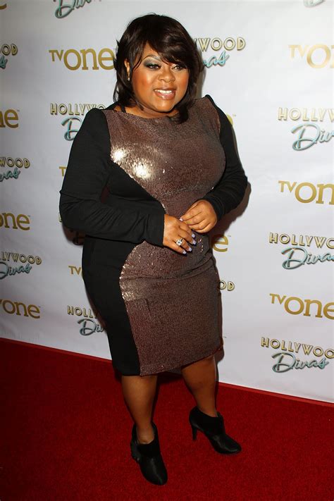 Countess Vaughn, who played Kimberly Ann Parker in the UPN 90's sitcom "Moesha," looks fabulous at 41 in a green striped sweater. In her latest Instagram upload, the 41-year-old actress showed off her curvaceous figure in a green and white sweater that also revealed a lot of her cleavage. The post, which was a sponsored advert for a weight …. 