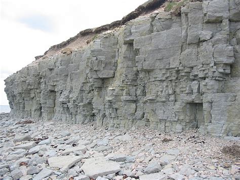 Where is limestone most commonly found