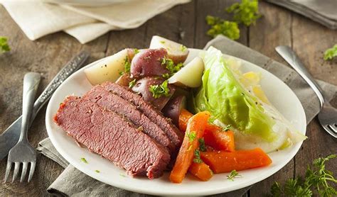 Where to find corned beef and cabbage on St. Patrick’s Day