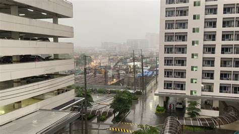 Where to go in manila when raining