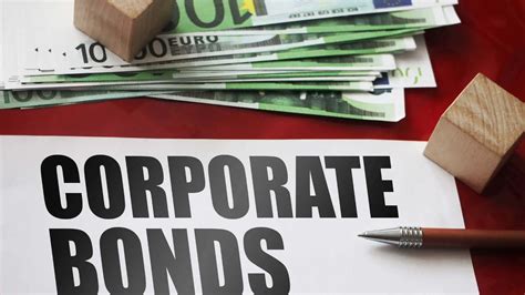 8 sept. 2022 ... Corporate bonds are debt securities that have been issued by private and public corporations. ... Suppose an investor wishes to purchase a ...