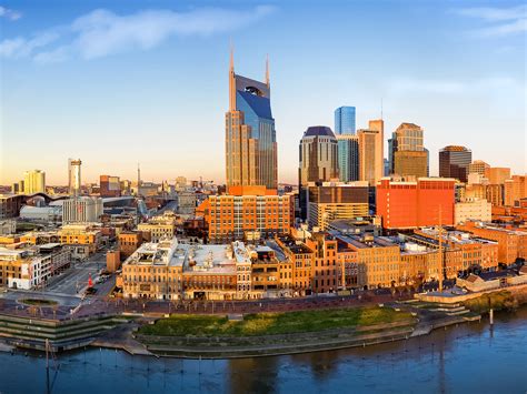 Where to stay in nashville tn. Mar 1, 2024 · The best way to do that is to visit Broadway, downtown Nashville's main thoroughfare. Lower Broadway is nicknamed the "Honky Tonk Highway" because of the numerous spots that host live acts daily ... 