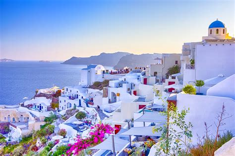 Where to stay in santorini. Where to Stay in Santorini, Greece: The Best Places for Every Budget. Join us in Santorini, where caves are turned into luxury hotels and infinity pools are … 